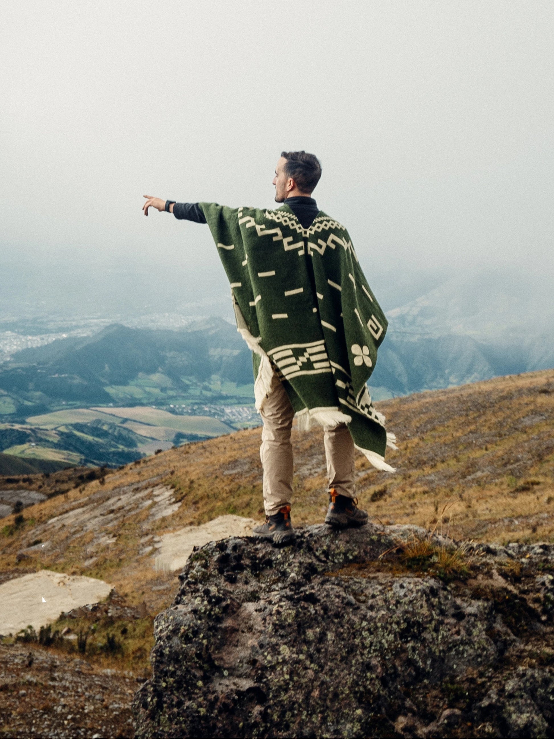 Clint Eastwood Poncho - Alpaca Wool handmade poncho from South America